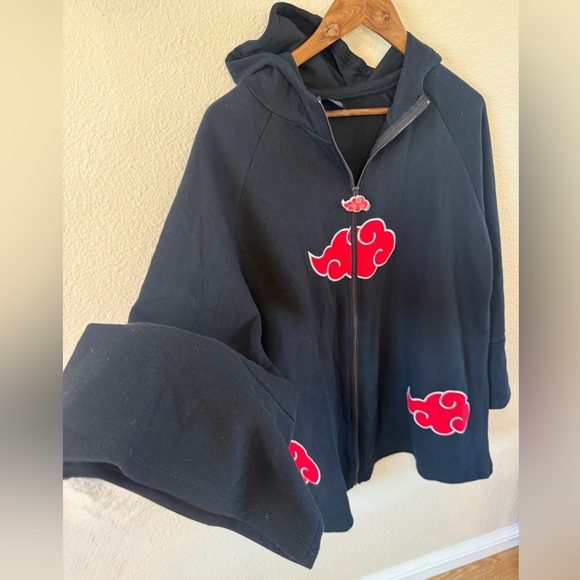 Hooded Zip Up Jacket - Black w/ Red Clouds, Unisex —Med, Naruto Shippuden, Anime - Picture 5 of 13
